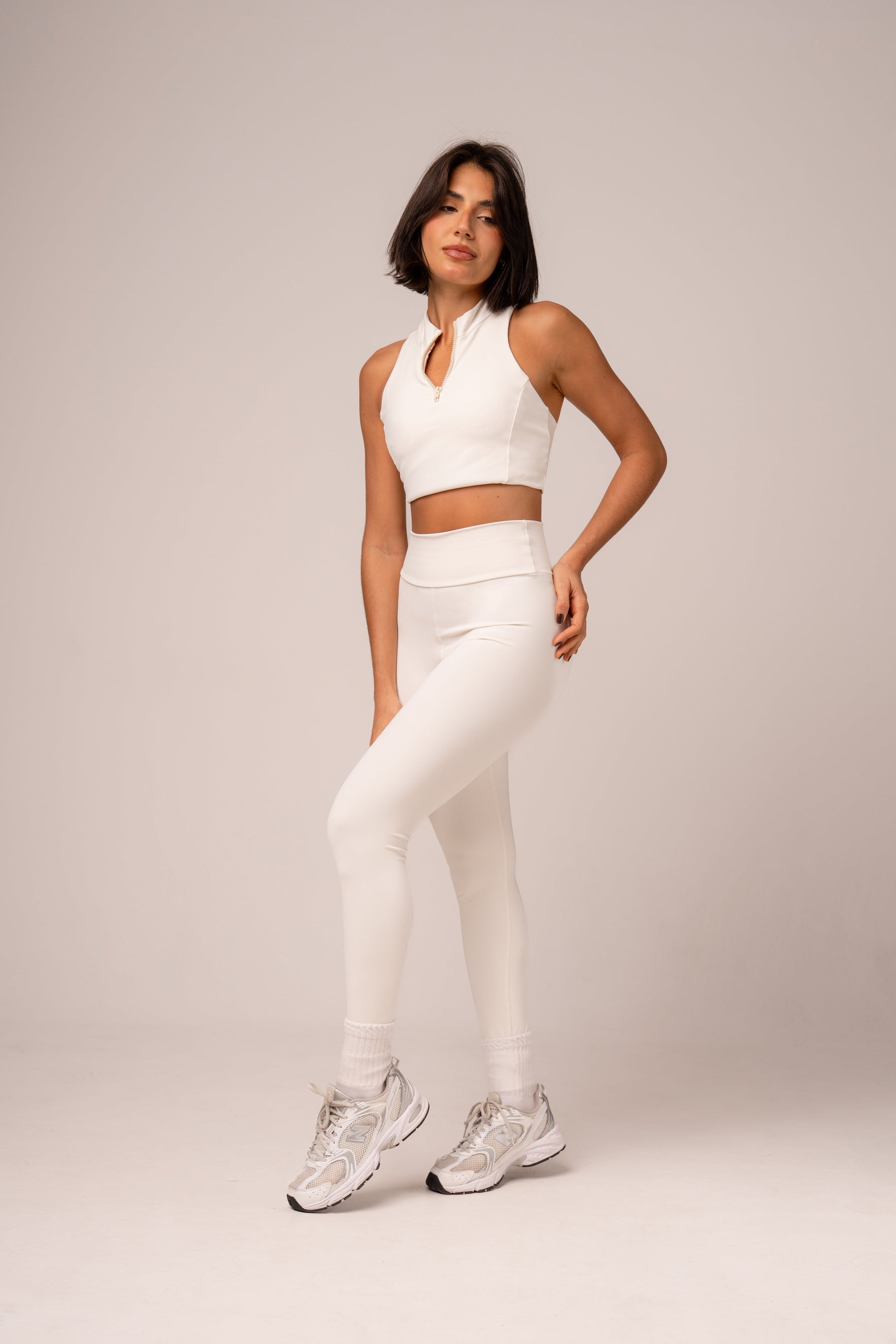 Conjunto Legging e Top Zíper Off White