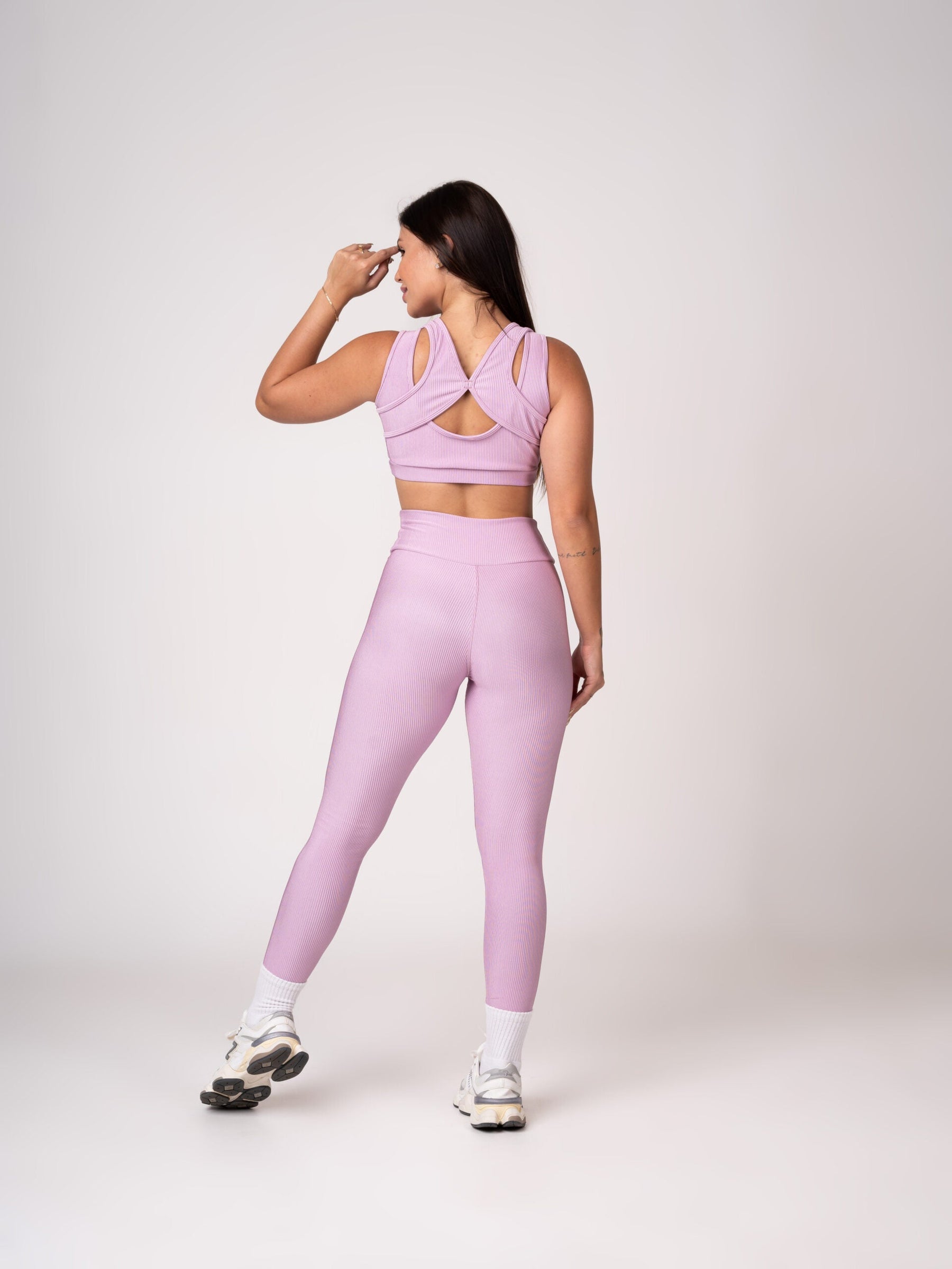 Conjunto Lavanda Suave Legging e Top Borboleta