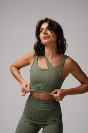 Conjunto Legging e Top Verde Oliva