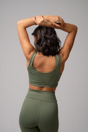 Conjunto Legging e Top Verde Oliva