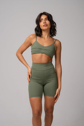 Conjunto Short e Top Verde Oliva